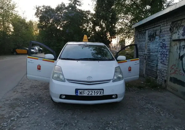 pomorskie Toyota Prius cena 23000 przebieg: 330000, rok produkcji 2008 z Warszawa